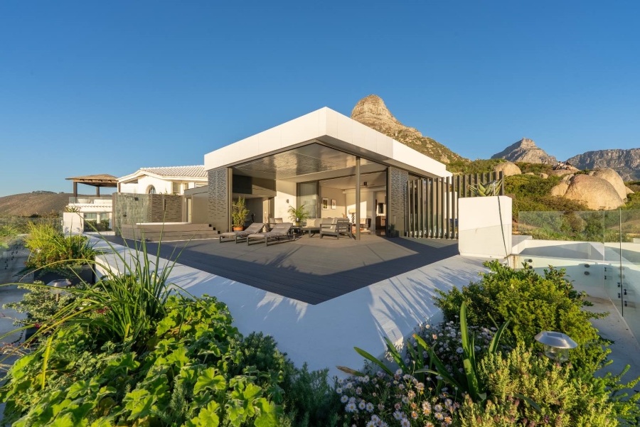 To Let 1 Bedroom Property for Rent in Bantry Bay Western Cape